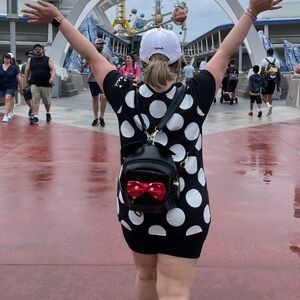 Disney Black and Red Minnie Mouse Short Sleeve Tee